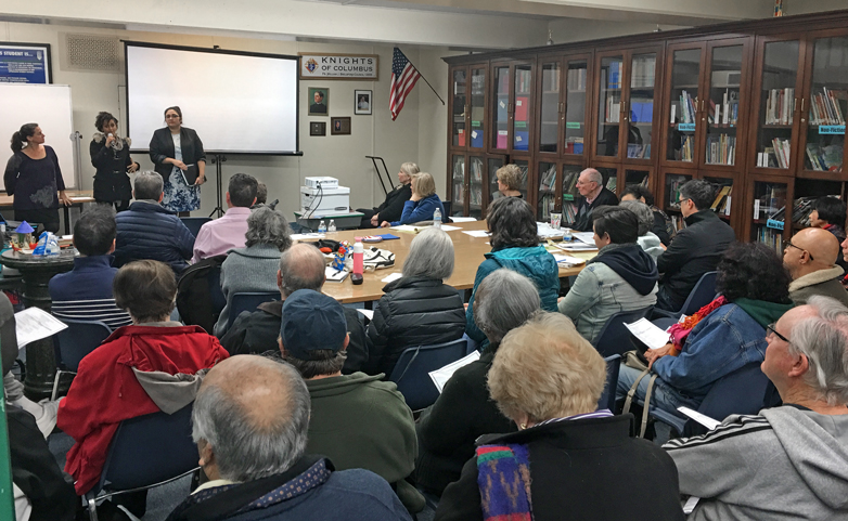 CD5 Planning Deputy Hagu Solomon-Cary addresses homeowners at the WSSM HOA Board Meeting on February 5, 2019